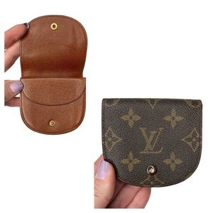 Authentic Louis Vuitton Monogram Vintage Monnaie Gusset Coin Pouch Case Bag